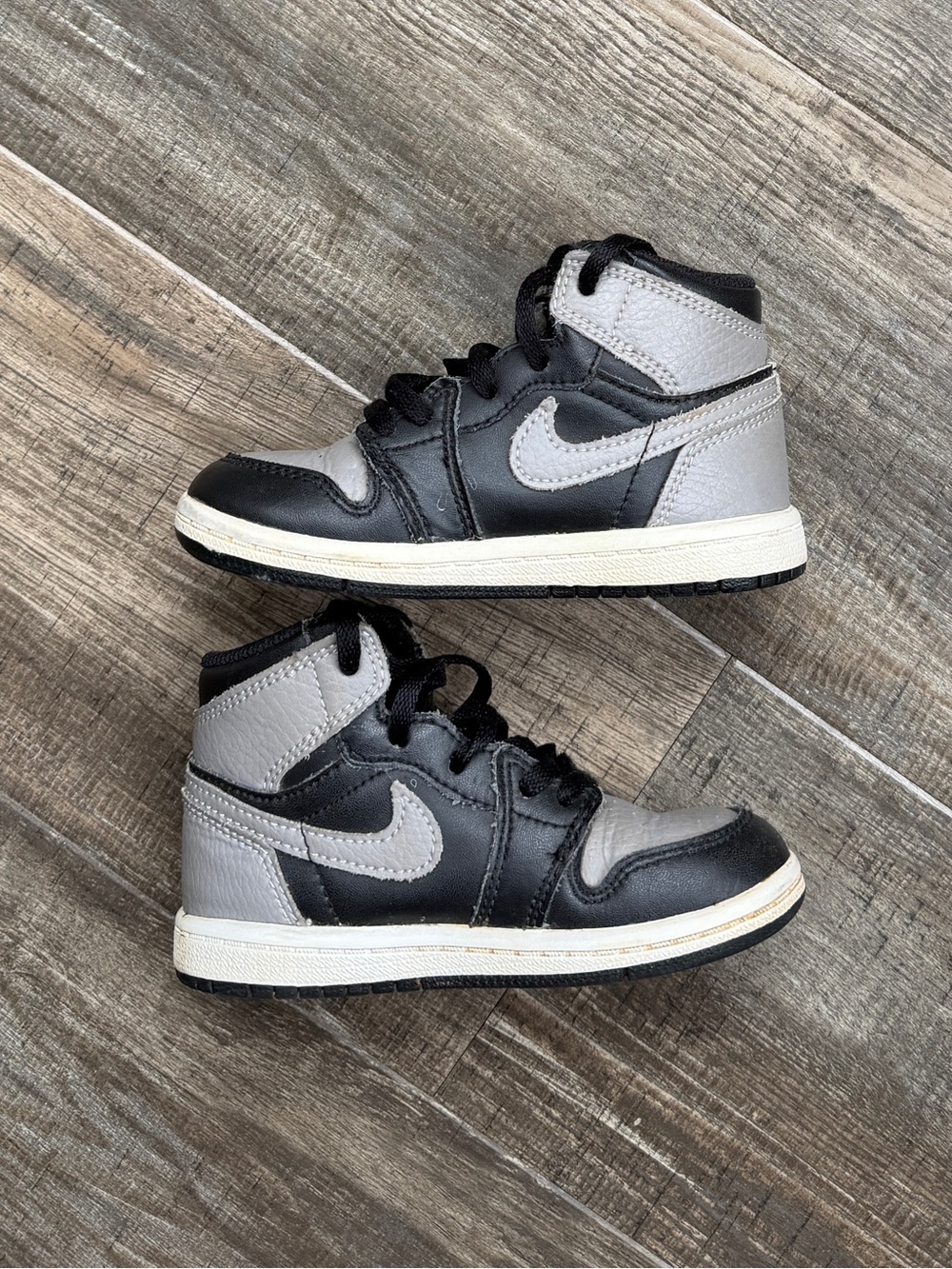 Jordan 1 retro high shadow black grey 8c sneakers shoes - Picture 2 of 6
